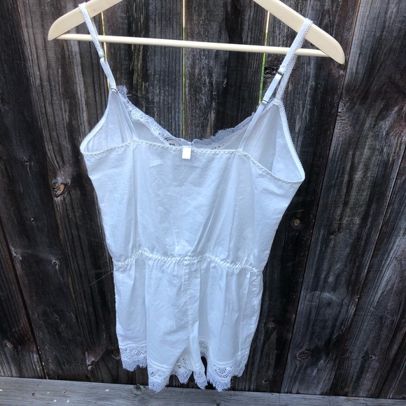 NWOT - Topshop Lace Teddy Romper - Size - Picture 4 of 8